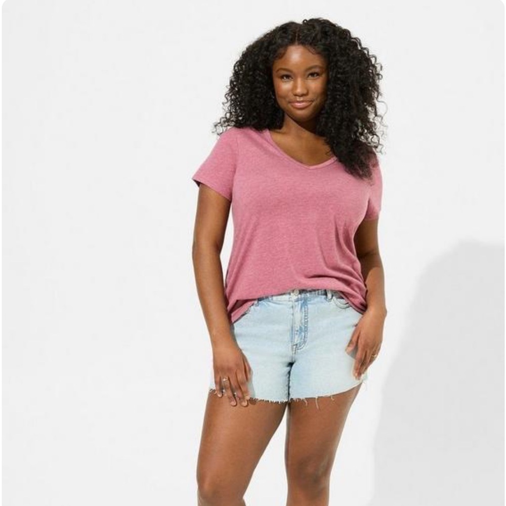 Torrid Girlfriend Signature Jersey V-Neck Tee pastel red size 1X